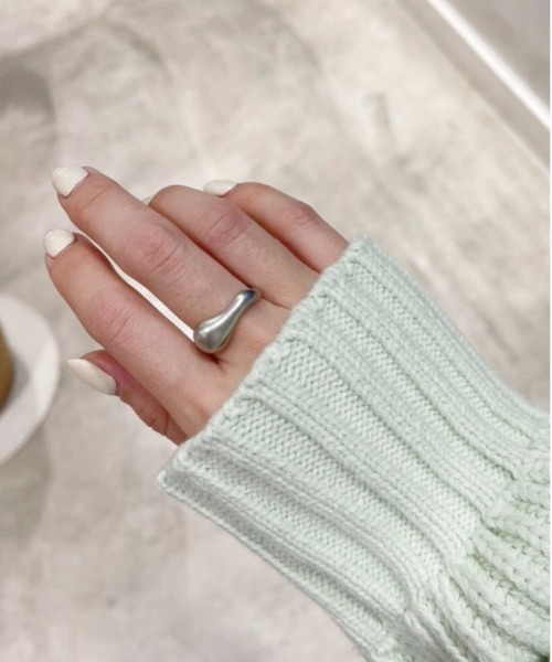 Heather(ヘザー)の「ボールドニュアンスリング 263847(リング・レディース・シルバー/ゴールド・ONE SIZE)」の2枚目の写真