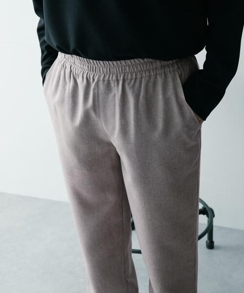 ITEMS URBANRESEARCH（アイテムズ アーバンリサーチ）の「エステルトロ イージーテーパードパンツ（その他パンツ・メンズ・グレー/ブラウン/ブルー/ブラック・MEDIUM/LARGE）」の13枚目の写真