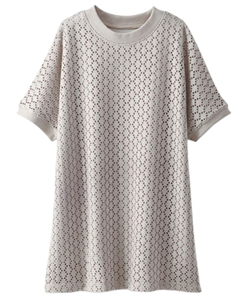 BELLUNA PLUS（ベルーナ）の「ストレッチレース素材プルオーバー（Tシャツ/カットソー・レディース・ネイビー/マスタード/グレー系その他/ライラック・MEDIUM/LARGE/X-LARGE）」の2枚目の写真