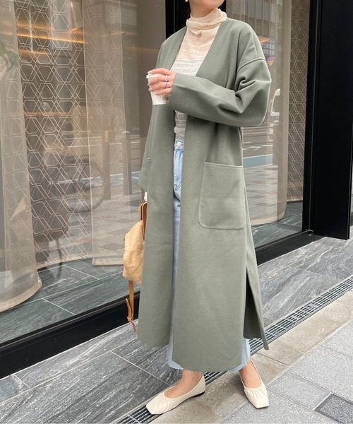 Meli rich（メリーリッチ）の「ベルト付き。オーバーサイズロングノーカラーコート（ノーカラーコート・レディース・モカ/オリーブ・MEDIUM）」の2枚目の写真
