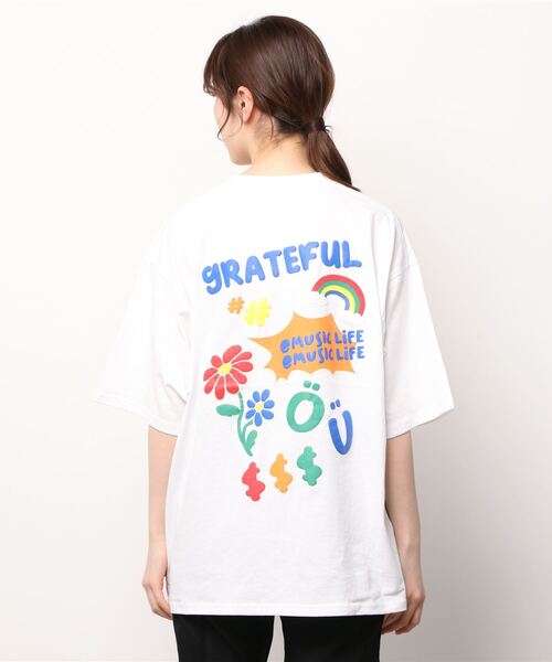 SlashDate（スラッシュデイト）の「グラフィック発泡プリントTシャツ/バックプリント/ビッグシルエット/袖配色/ラグランT（Tシャツ/カットソー・レディース・ホワイト/ブラック/ブルー/グリーン/ホワイト系その他/ブラック系その他/ホワイト系その他2/ホワイト系その他3・M/L）」の20枚目の写真