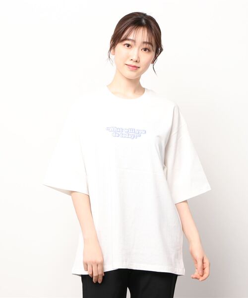 SlashDate（スラッシュデイト）の「グラフィック発泡プリントTシャツ/バックプリント/ビッグシルエット/袖配色/ラグランT（Tシャツ/カットソー・レディース・ホワイト/ブラック/ブルー/グリーン/ホワイト系その他/ブラック系その他/ホワイト系その他2/ホワイト系その他3・M/L）」の11枚目の写真