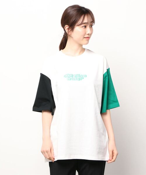 SlashDate（スラッシュデイト）の「グラフィック発泡プリントTシャツ/バックプリント/ビッグシルエット/袖配色/ラグランT（Tシャツ/カットソー・レディース・ホワイト/ブラック/ブルー/グリーン/ホワイト系その他/ブラック系その他/ホワイト系その他2/ホワイト系その他3・M/L）」の15枚目の写真