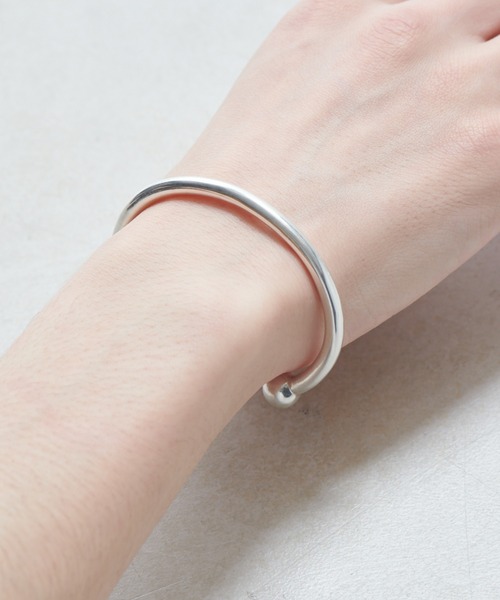 Lui's（ルイス）の「アクセサリーブランド【Ah / アー】ピアスバングル（バングル/リストバンド・メンズ・シルバー・FREE）」の8枚目の写真