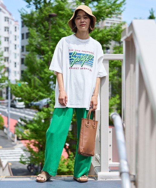 FREAK'S STORE（フリークスストア）の「Surgesカラーロゴ半袖Tシャツ（Tシャツ/カットソー・レディース・オフホワイト/杢グレー/ブラック・ﾌﾘ-）」の11枚目の写真
