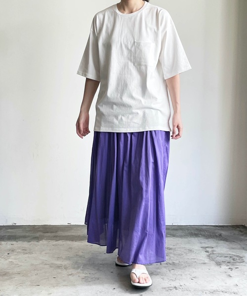COMMON WARE（コモンウェアー）の「COMMONWARE:CTN LOOSE FIT PKT TEE S/S 天竺ルーズフィットポケットTEE（Tシャツ/カットソー・レディース・ホワイト/ブラック/ベージュ/グレー/サックスブルー/グリーン・M/L/XL）」の2枚目の写真