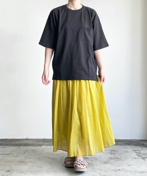 COMMON WARE（コモンウェアー）の「COMMONWARE:CTN LOOSE FIT PKT TEE S/S 天竺ルーズフィットポケットTEE（Tシャツ/カットソー・レディース・ホワイト/ブラック/ベージュ/グレー/サックスブルー/グリーン・M/L/XL）」の3枚目の写真