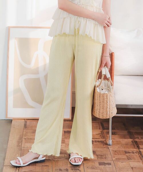 Petitle（プチレ）の「[ 低身長向けサイズ ] 裾メローイージーリブパンツ（その他パンツ・レディース・ブラック/レッド/グリーン/ライトベージュ/オレンジ系/ブラウン/パープル/パープル系/ブルー/ライトグリーン/ライトブルー/アイボリー系/グレー系/チャコール/イエロー系・M/PM）」の13枚目の写真