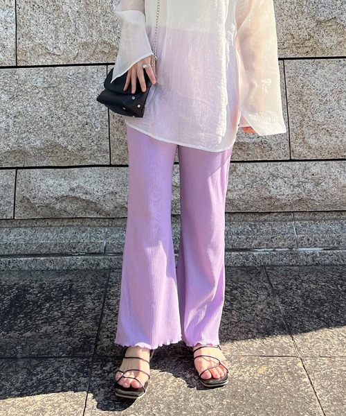 Petitle（プチレ）の「[ 低身長向けサイズ ] 裾メローイージーリブパンツ（その他パンツ・レディース・ブラック/レッド/グリーン/ライトベージュ/オレンジ系/ブラウン/パープル/パープル系/ブルー/ライトグリーン/ライトブルー/アイボリー系/グレー系/チャコール/イエロー系・M/PM）」の12枚目の写真