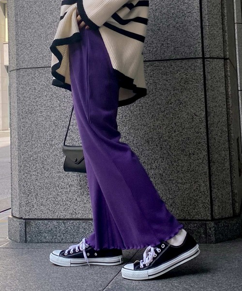 Petitle（プチレ）の「[ 低身長向けサイズ ] 裾メローイージーリブパンツ（その他パンツ・レディース・ブラック/レッド/グリーン/ライトベージュ/オレンジ系/ブラウン/パープル/パープル系/ブルー/ライトグリーン/ライトブルー/アイボリー系/グレー系/チャコール/イエロー系・M/PM）」の11枚目の写真