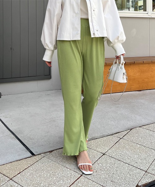 Petitle（プチレ）の「[ 低身長向けサイズ ] 裾メローイージーリブパンツ（その他パンツ・レディース・ブラック/レッド/グリーン/ライトベージュ/オレンジ系/ブラウン/パープル/パープル系/ブルー/ライトグリーン/ライトブルー/アイボリー系/グレー系/チャコール/イエロー系・M/PM）」の19枚目の写真