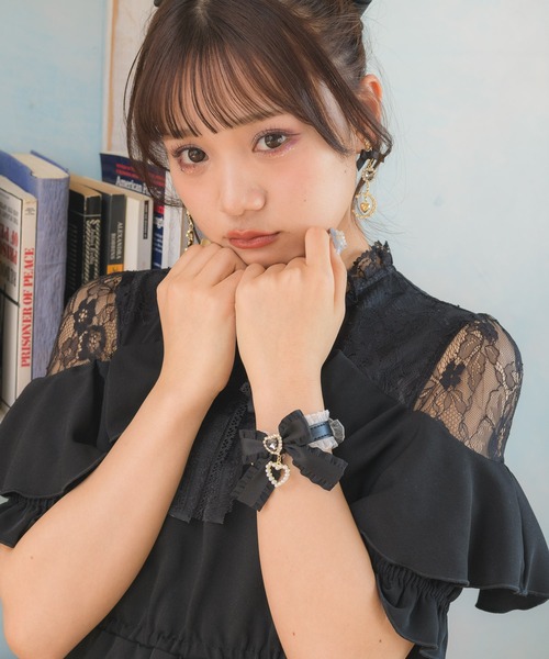 ROJITA（ロジータ）の「フリルリボンハートビジュブレスレット（ブレスレット・レディース・ブラック/パープル/レッド/ピンク/イエロー/ブルー/グリーン/オレンジ・FREE）」の19枚目の写真