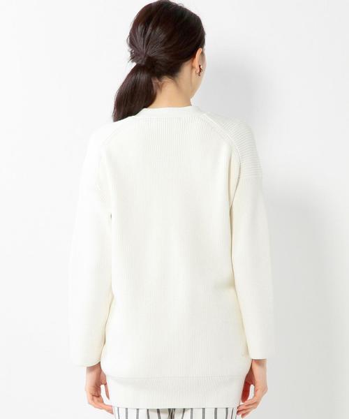 UNITED ARROWS（ユナイテッドアローズ）の「UAB C/PE 7G アゼ Vネック ロングカーディガン ◆（カーディガン/ボレロ・レディース・オフホワイト/ブラック・フリー）」の3枚目の写真