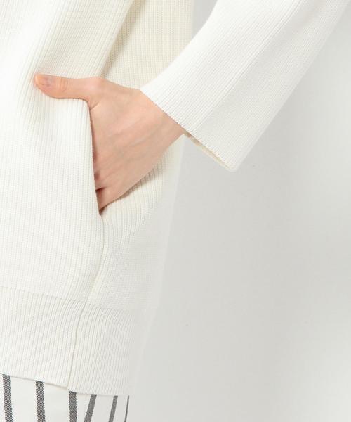 UNITED ARROWS（ユナイテッドアローズ）の「UAB C/PE 7G アゼ Vネック ロングカーディガン ◆（カーディガン/ボレロ・レディース・オフホワイト/ブラック・フリー）」の8枚目の写真