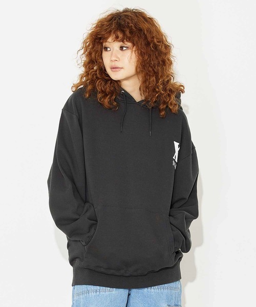 X-girl（エックスガール）の「BLOCK LOGO SWEAT HOODIE（パーカー・レディース・ホワイト/パープル/チャコール・S/M/L/XL）」の4枚目の写真