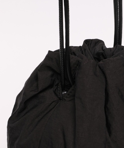 Heather(ヘザー)の「中綿ミニショルダー 123305(ショルダーバッグ・レディース・ブラック/オフホワイト・ONE SIZE)」の9枚目の写真