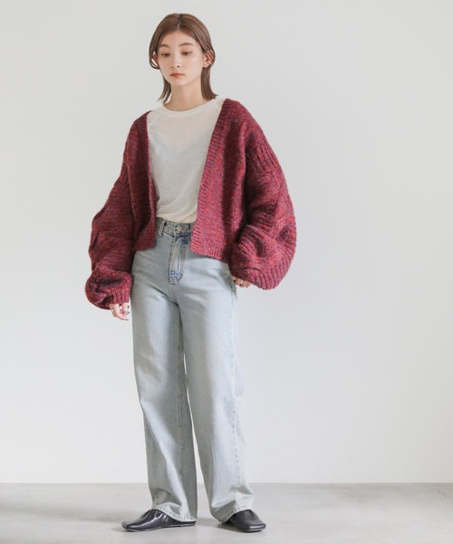 select MOCA（セレクトモカ）の「ケーブル編みオーバーニットショートカーディガン（カーディガン/ボレロ・レディース・レッド/ブルー/グレイッシュベージュ・FREE）」の4枚目の写真