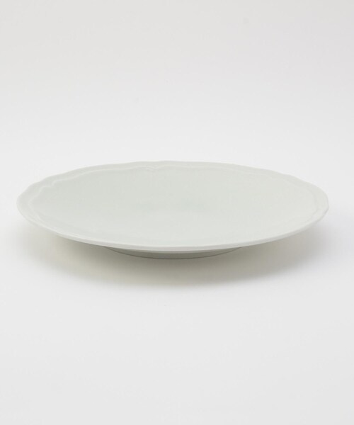 212 KITCHEN STORE(トゥワントゥキッチンストア)の「梨花 プレート 24cm WH(食器・レディース・その他・00)」の3枚目の写真