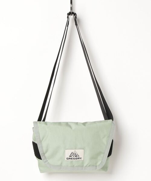 GREGORY(グレゴリー)の「TEENY MESSENGER / ティーニー メッセンジャー / フェイデッドグリーン(ショルダーバッグ・メンズ・グリーン・ONE SIZE)」の1枚目の写真