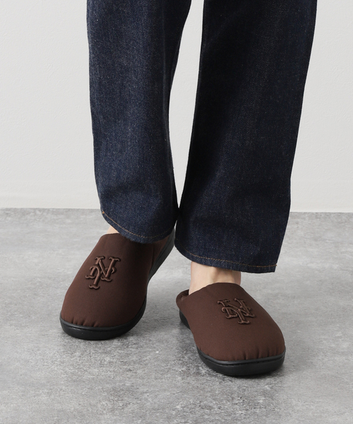 【希少】slon NY Yankees ヤンキース　グッズ SLON スリッパ 希少】slon NY Yankees ヤンキース グッズ SLON スリッパ