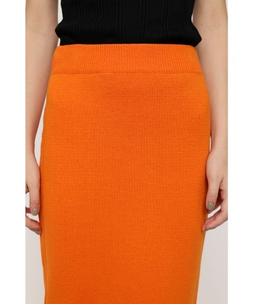 【新品】WAAC ニットスカート　インナーパンツ付き　オレンジ 新品】WAAC ニットスカート インナーパンツ付き オレンジ WAAC》WOMENS