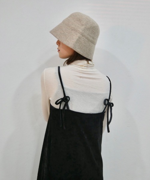 Reurie'（レウリィ）の「ニットバケットハット（ハット・レディース・ブラウン/ベージュ・FREE）」の2枚目の写真