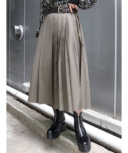 MURUA(ムルーア)の「ワイドプリーツスカート(スカート・レディース・カーキ/その他1/ブラック・1/2)」の4枚目の写真