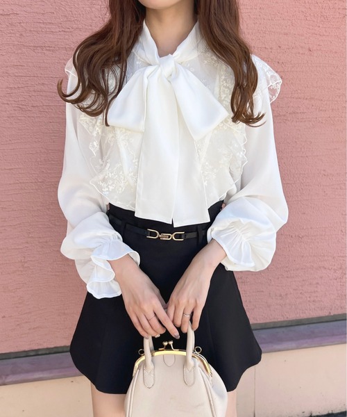 apres jour（アプレジュール）の「レース×ボウタイブラウス【ZOZOTOWN限定アイテム】（シャツ/ブラウス・レディース・アイボリー/オフホワイト/ブラック・X-LARGE/フリー）」の16枚目の写真