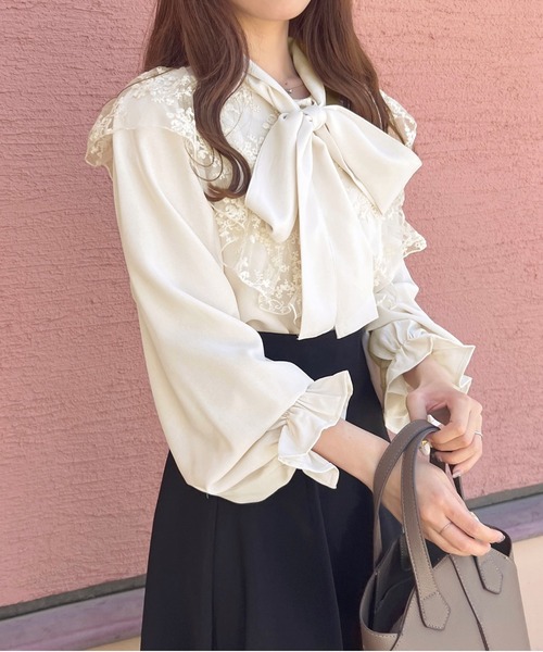 apres jour（アプレジュール）の「レース×ボウタイブラウス【ZOZOTOWN限定アイテム】（シャツ/ブラウス・レディース・アイボリー/オフホワイト/ブラック・X-LARGE/フリー）」の10枚目の写真