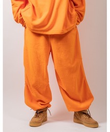 Beno | カラーマイクロフリース ワイドバルーン ドローコード パンツ(スウェットパンツ)