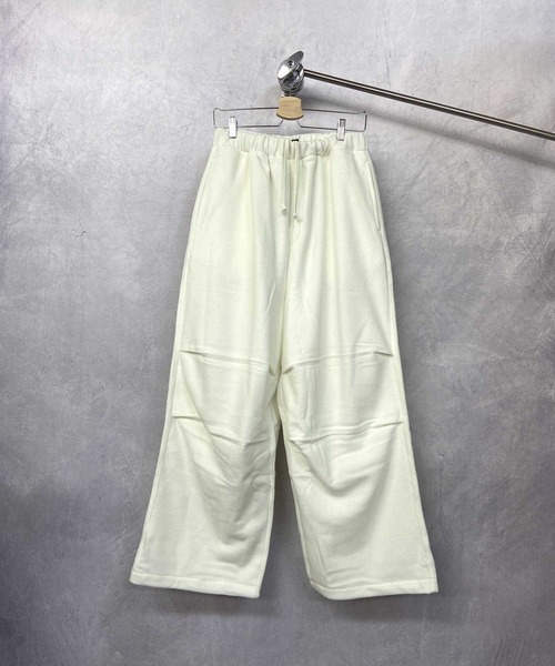 Beno(ビーノ)の「カラーマイクロフリース ワイドバルーン ドローコード パンツ(スウェットパンツ・メンズ・ブラック/ブルー/ホワイト/オレンジ/パープル/グリーン・L/M)」の19枚目の写真