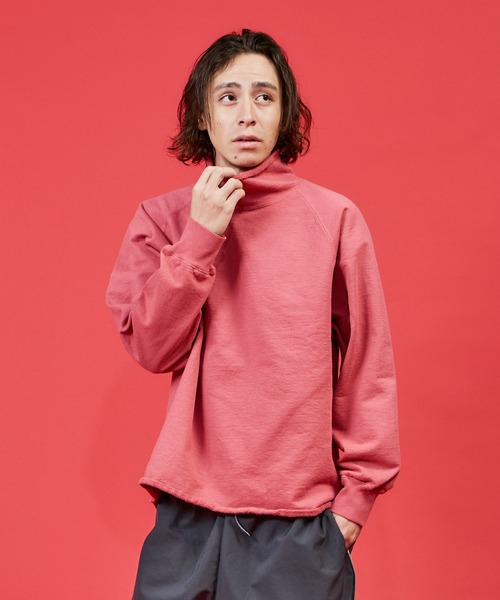 WALLA WALLA SPORT（ワラワラスポーツ）の「13oz ROLL NECK TURTLE/ 13オンス ロールネック タートル（スウェット・メンズ・バイオレット/アイボリー/グリーン/ダークインディゴブルー/ブラック系その他/モカ/ピンク系その他/ヘザーグレー/グレイッシュベージュ/オレンジ系その他/黄土色系/レッド系その他/ダークブラウン/レンガ/グリーン系その他2/ブラック・LARGE/X-LARGE/MEDIUM/SMALL）」の15枚目の写真