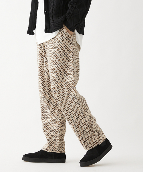 JOURNAL STANDARD relume（ジャーナルスタンダード　レリューム）の「ジャガードパターン 1タックイージーパンツ（スラックス・メンズ・ベージュ/ブラウン/キャメル・LARGE/MEDIUM）」の3枚目の写真