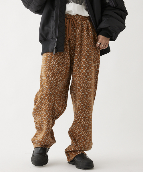 JOURNAL STANDARD relume（ジャーナルスタンダード　レリューム）の「ジャガードパターン 1タックイージーパンツ（スラックス・メンズ・ベージュ/ブラウン/キャメル・LARGE/MEDIUM）」の21枚目の写真