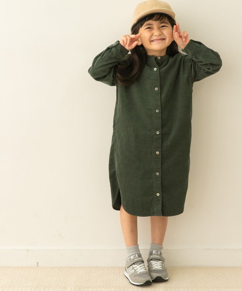 URBAN RESEARCH DOORS（アーバンリサーチドアーズ）の「『親子リンク』コーデュロイシャツワンピース(KIDS)（ワンピース・キッズ・ベージュ/グリーン・105/120/135）」の6枚目の写真
