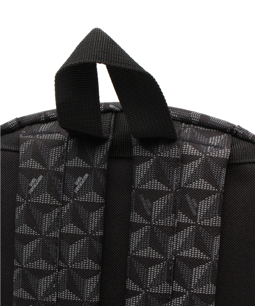 INDISPENSABLE (インディスペンサブル)の「WEGO/INDISPENSABLE デイパック DOUBLE O(バックパック/リュック・メンズ・ブラック/ブラック系その他/その他1/その他2・FREE)」の16枚目の写真