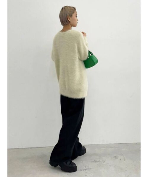 EMODA(エモダ)の「オーバーシャギーカーディガン(カーディガン/ボレロ・レディース・アイボリー/その他/ブラック/その他1・FREE)」の5枚目の写真