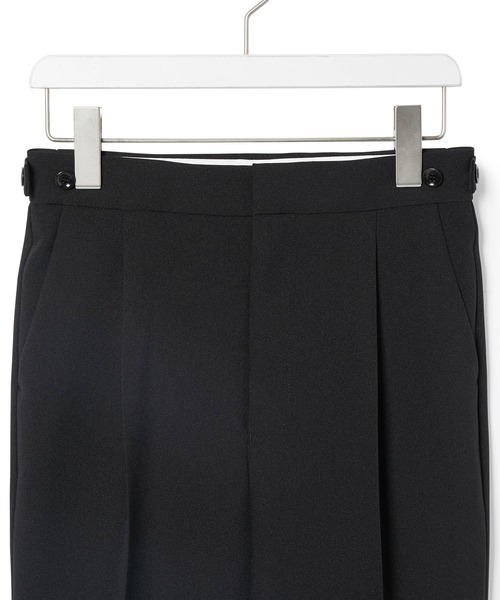 ADAM ET ROPE'(アダムエロペ)の「【サステナブル】スリムスラックス(スラックス・レディース・ブラック/ブルー系その他4/ピンク系その他2・34/36/38)」の21枚目の写真