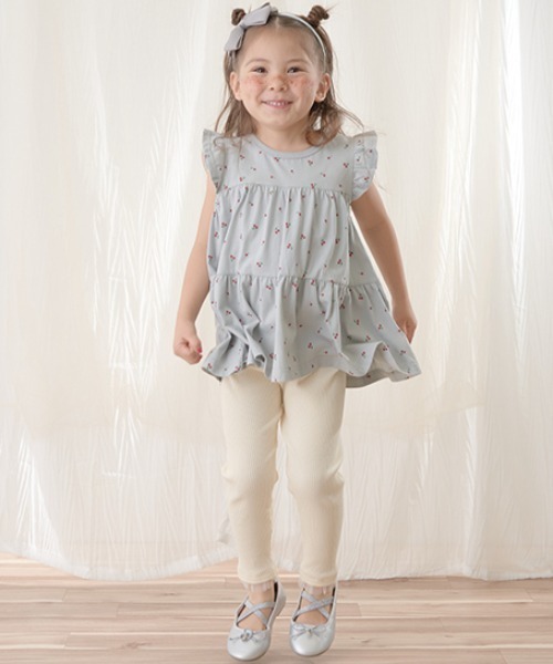 Lycee mine（リセマイン）の「裾チュールフリル9分丈テレコレギンス（レギンス/スパッツ・キッズ・ブラック/ライトピンク/ライトベージュ/サックスブルー系/アイボリー・130cm/110cm/150cm/120cm/100cm/140cm）」の8枚目の写真