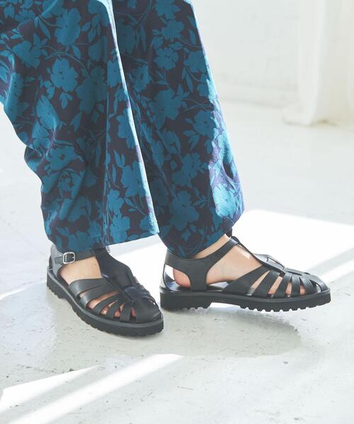 グルカサンダル