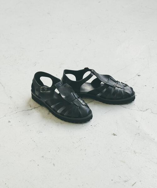 グルカサンダル