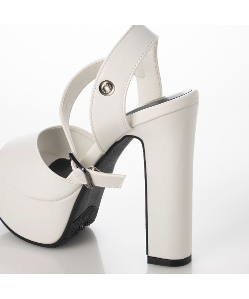 Mafmof(マフモフ)の「Mafmof(マフモフ)チャンキーヒールアンクルベルトストラップサンダル(サンダル・レディース・グレー/ブラック/ホワイト系その他・LL/L/M/S)」の17枚目の写真