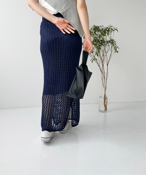 Meli rich（メリーリッチ）の「メッシュニットスカート（スカート・レディース・オフホワイト/ブルーグリーン/ブラウン/ネイビー・MEDIUM）」の7枚目の写真