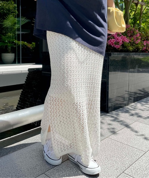 Meli rich（メリーリッチ）の「メッシュニットスカート（スカート・レディース・オフホワイト/ブルーグリーン/ブラウン/ネイビー・MEDIUM）」の13枚目の写真