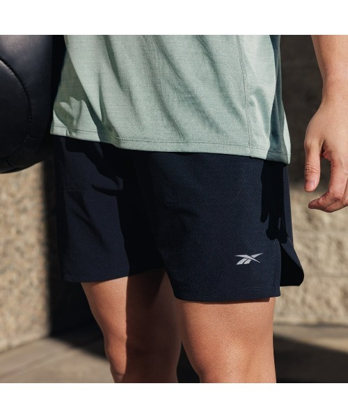 Reebok(リーボック)の「ストレングス 3.0 ショーツ / TS STRENGTH 3.0 Short(その他パンツ・メンズ・ブラック/オレンジ/グリーン/ブルー/グレー/ブルー系その他・LARGE/MEDIUM/SMALL/XX-LARGE/XXX-LARGE/X-LARGE/X-SMALL)」の9枚目の写真