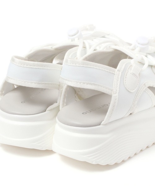 repipi armario（レピピ アルマリオ）の「レースアップスポサン（サンダル・キッズ・ホワイト/ブラック・SMALL/MEDIUM/LARGE）」の3枚目の写真