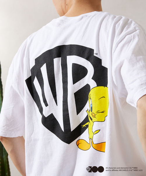 JOURNAL STANDARD relume(ジャーナルスタンダード レリューム)の「【WARNER BROS.】別注 プリントTシャツ(Tシャツ/カットソー・メンズ・ブラック系その他/ブラック/ホワイト/ホワイト系その他・MEDIUM/LARGE)」の2枚目の写真