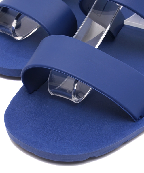 HENRY&HENRY（ヘンリーアンドヘンリー）の「HENRY&HENRY: ヒールストラップ サンダル（サンダル・メンズ・ホワイト/ブラック/ネイビー・39/41）」の12枚目の写真