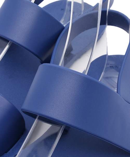 HENRY&HENRY（ヘンリーアンドヘンリー）の「HENRY&HENRY: ヒールストラップ サンダル（サンダル・メンズ・ホワイト/ブラック/ネイビー・39/41）」の4枚目の写真