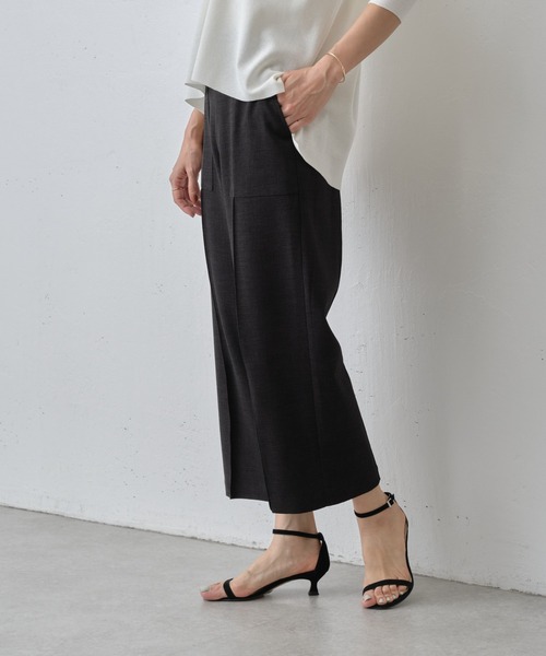 BEARDSLEY（ビアズリー）の「ワイドクロップドパンツ（その他パンツ・レディース・ダークグレー/アイボリー・M/S）」の2枚目の写真